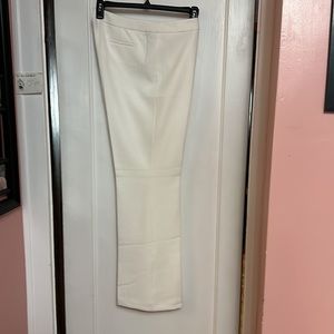 Anne Klein white Pant 14. Wide leg. Fully lined